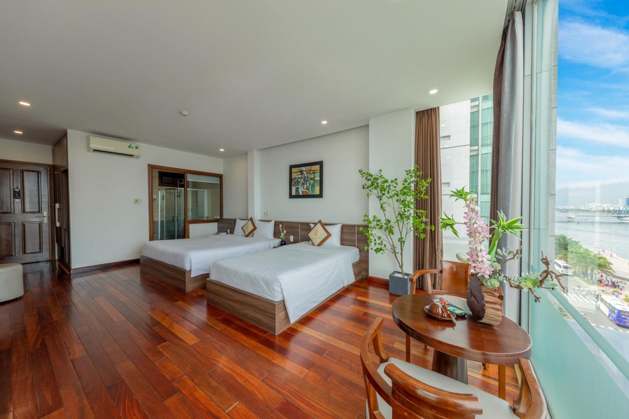 Hoang Linh Riverside Hotel Danang Extérieur photo
